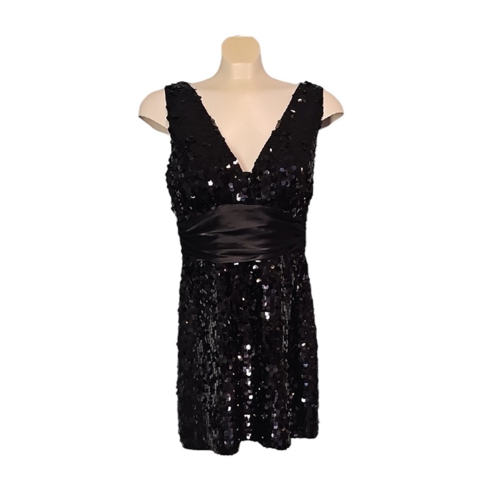 💚 Forever 21 Black Sequence Dress, Size M